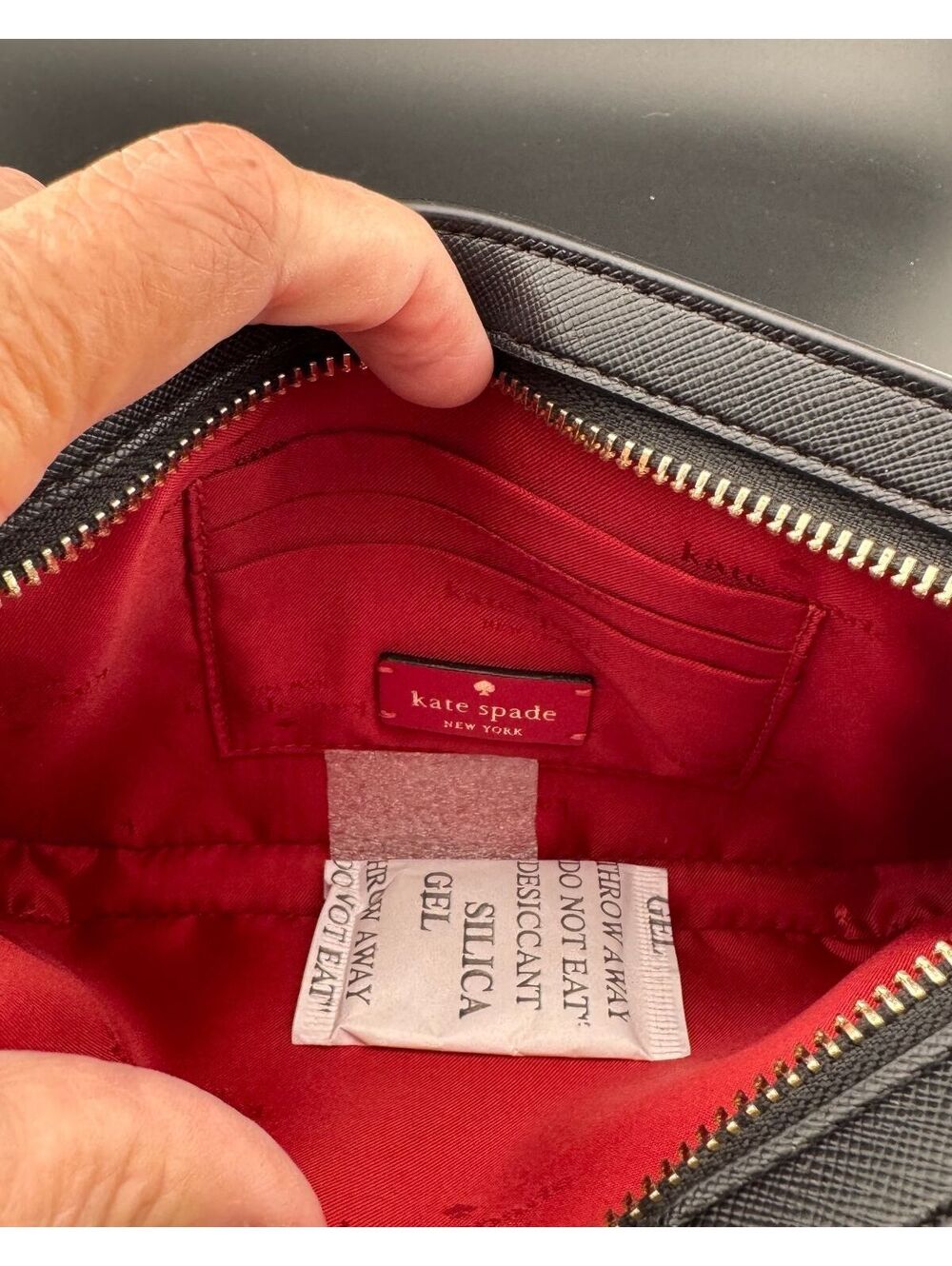 Kate Spade New York Black Leather Shoulder Bag with Red Lips - Picture 7 of 7